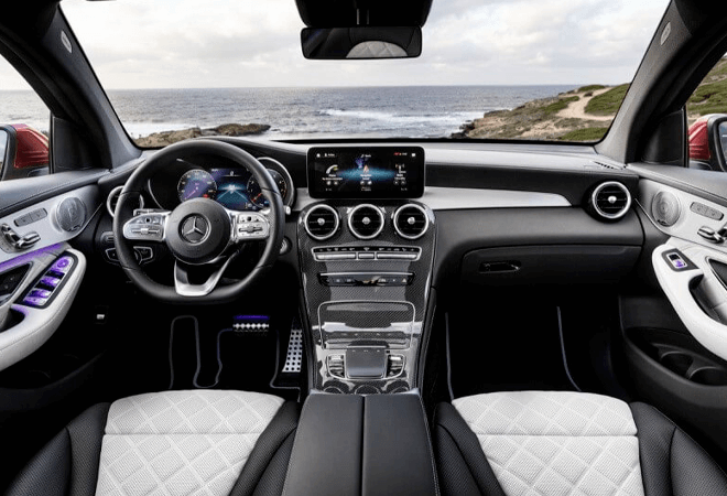 Mercedes GLC 4matic tablero | Total Renting