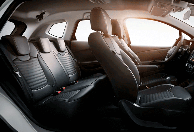 Renault Captur Intens Tce 90 interior | Total Renting