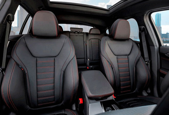 BMW X4 Xdrive20d interior | Total Renting