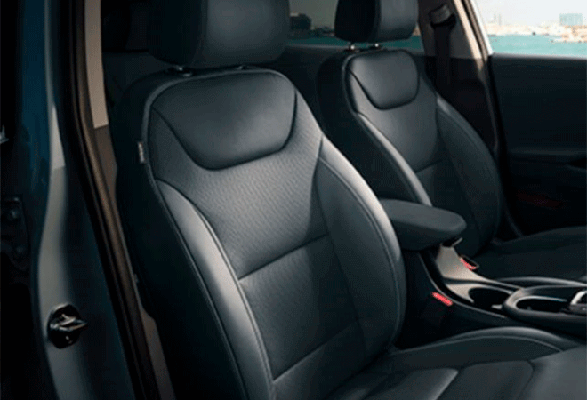 Hyundai Ioniq 1.6 GDI PHEV Tecno DCT 2021 interior | Total Renting