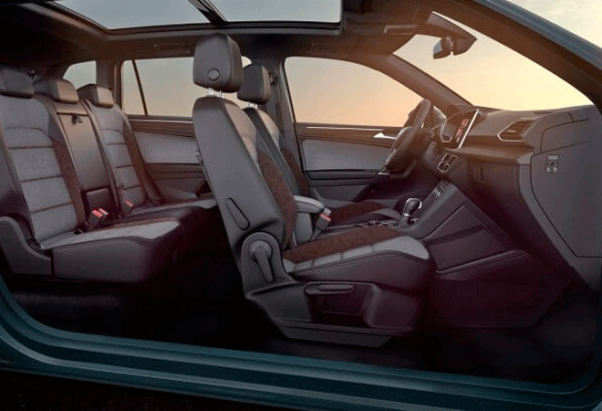 Seat Tarraco 1.4 E Hybrid interior | Total Renting