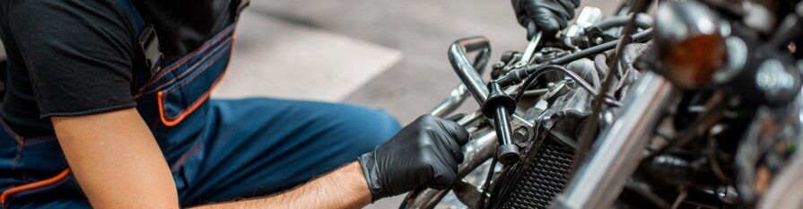 ¿Cómo purgar embrague hidráulico de la moto?