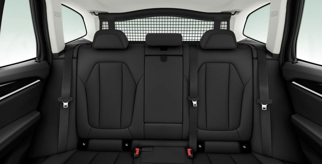 BMW X3 XDrive20D Interior trasero | Total Renting