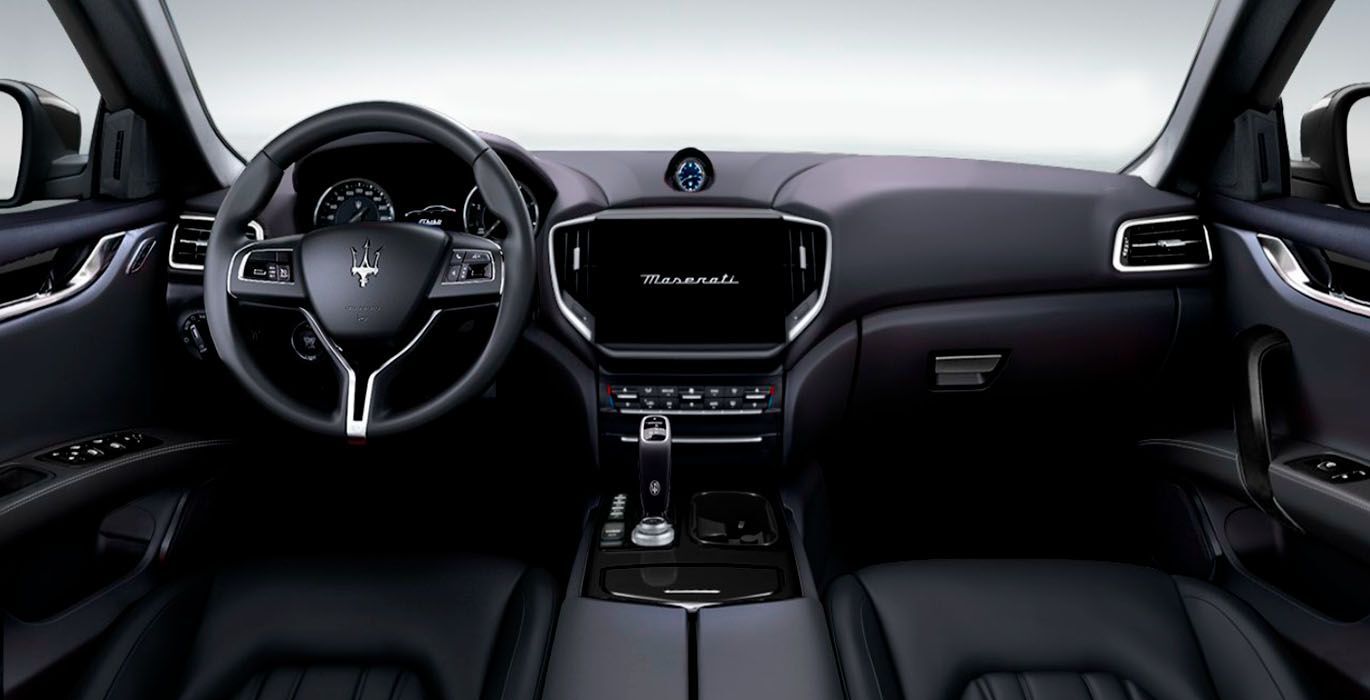 Maserati Ghibli Interior | Total Renting