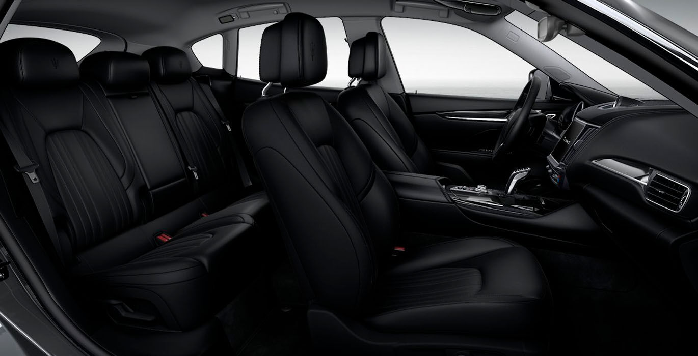 Maserati Levante Interior Perfil | Total Renting