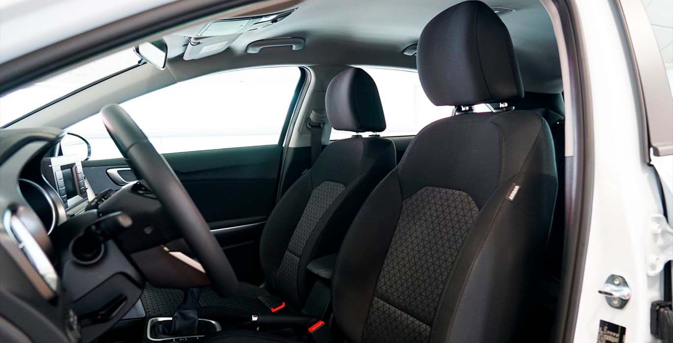 KIA Ceed 1.0 T GDi Concept 100CV interior perfil | Total Renting