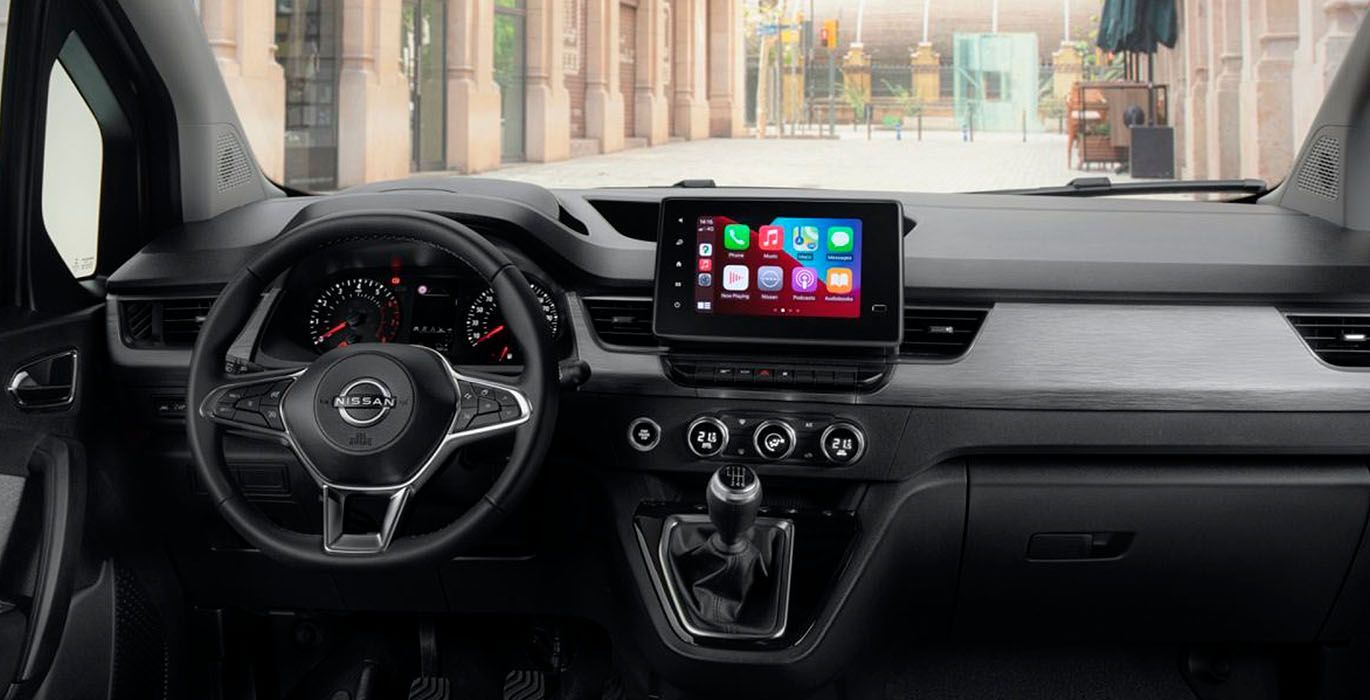 Nissan Townstar Acenta 1.3G 5p interior delantera | Total Renting