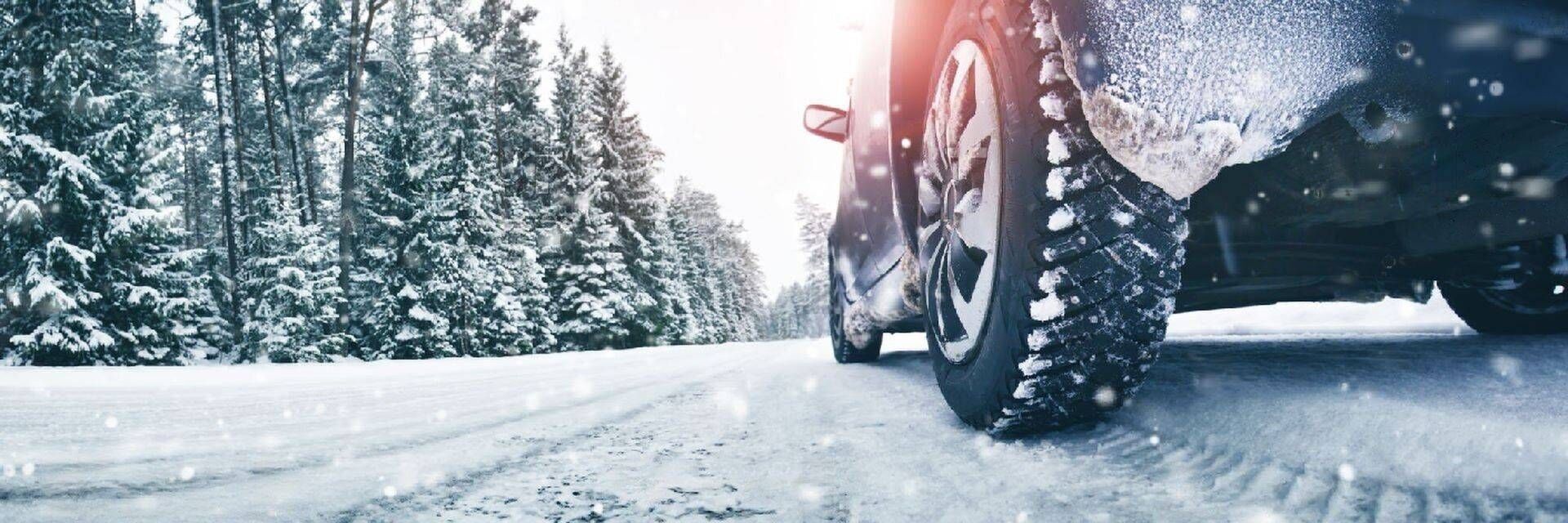 Prepara tu coche para la llegada del invierno con neumáticos de la calidad