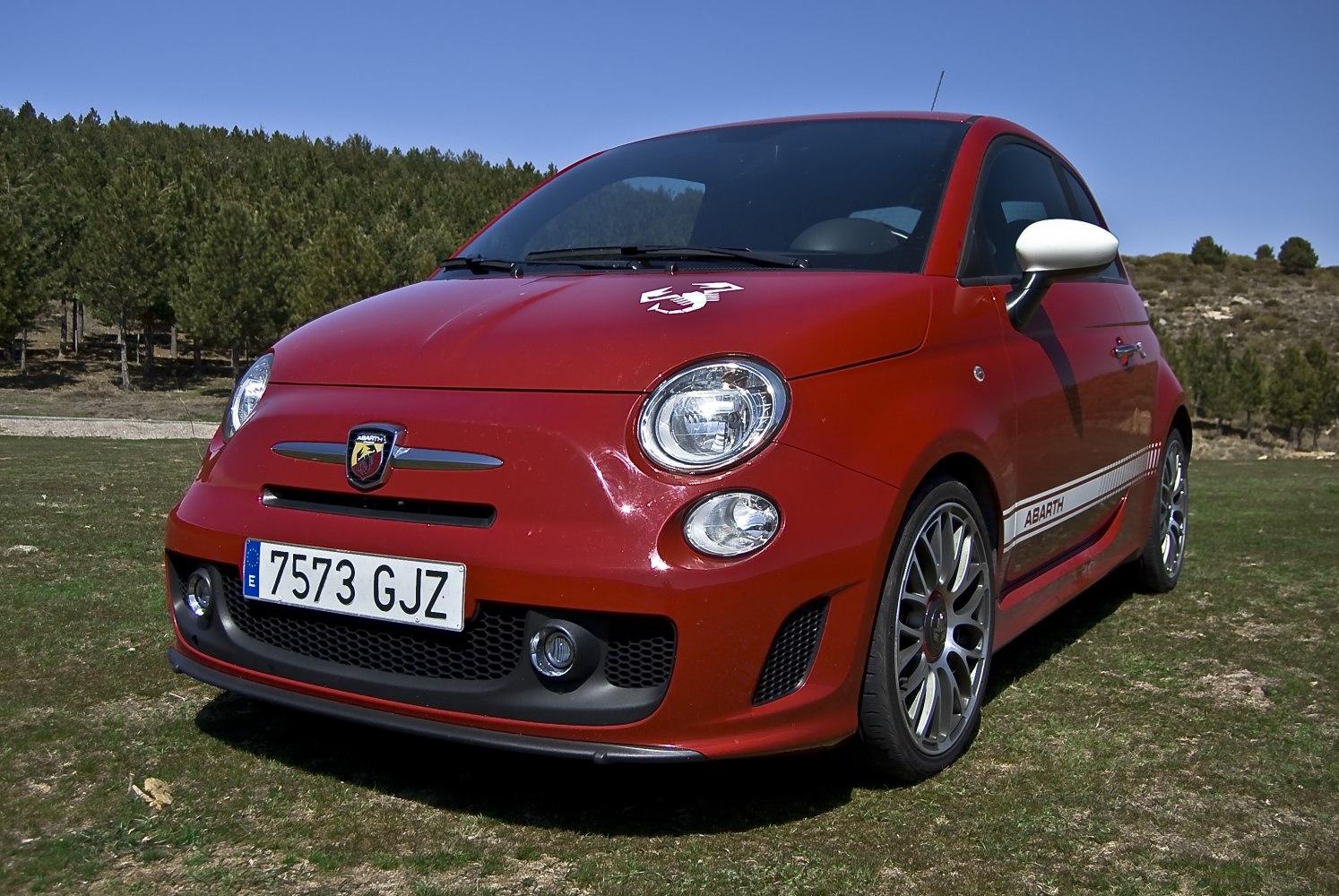 https://totalrenting.es/wp-content/uploads/2022/10/abarth-500-2008-1-4-t-jet-135-cv-hatchback.png