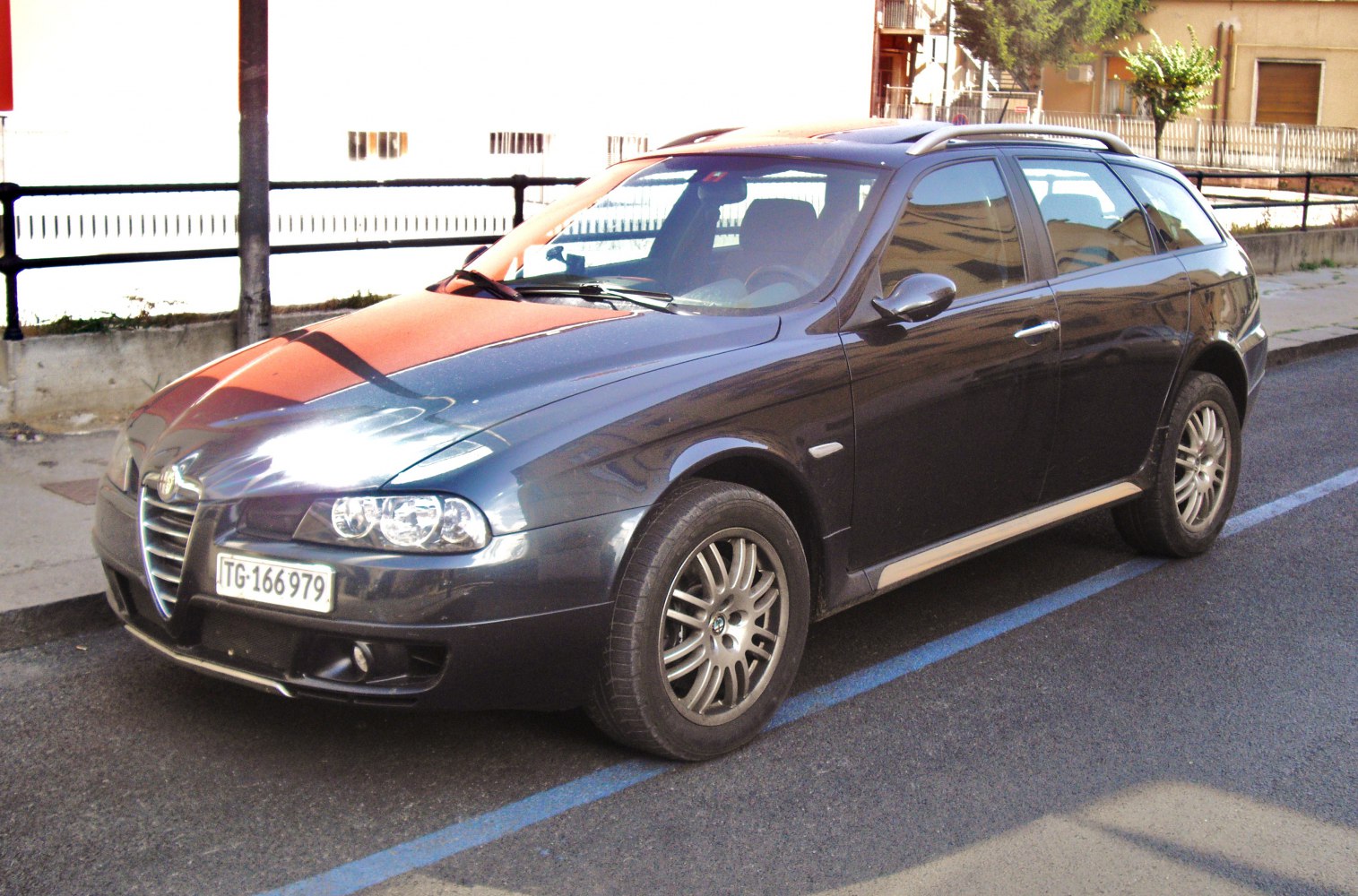 https://totalrenting.es/wp-content/uploads/2022/10/alfa-romeo-156-crosswagon-2004-1-9-16v-jtd-m-jet-150-cv-ranchera-1.png