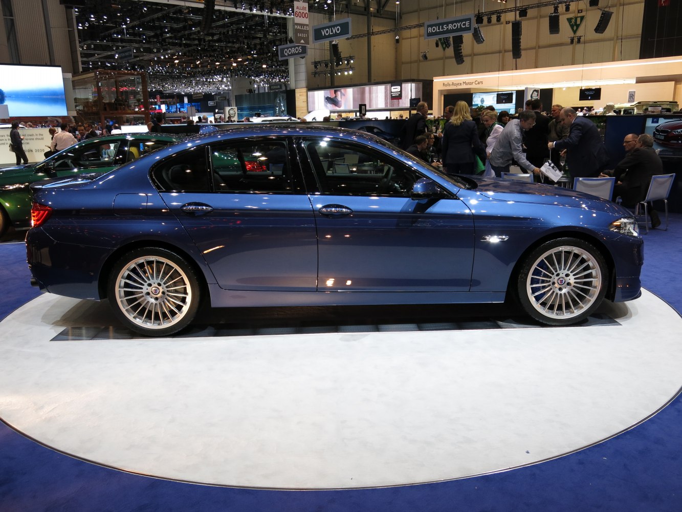 https://totalrenting.es/wp-content/uploads/2022/10/alpina-b5-sedan-f10-lci-facelift-2013-2013-4-4-v8-600-cv-switch-tronic-berlina.png