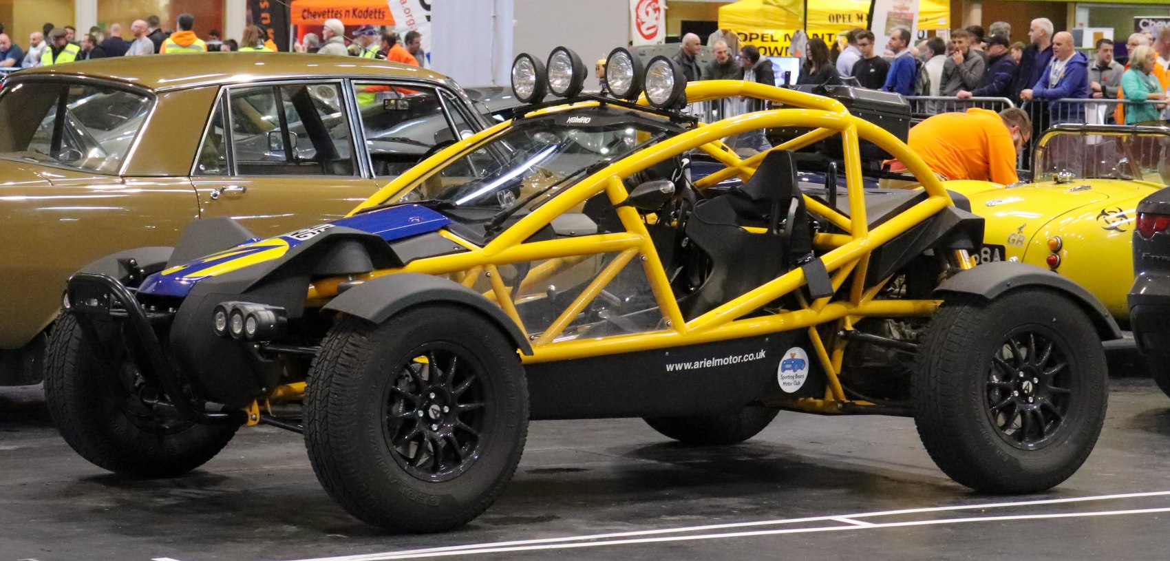 https://totalrenting.es/wp-content/uploads/2022/10/ariel-nomad-2015-2-4-235-cv-suv.png