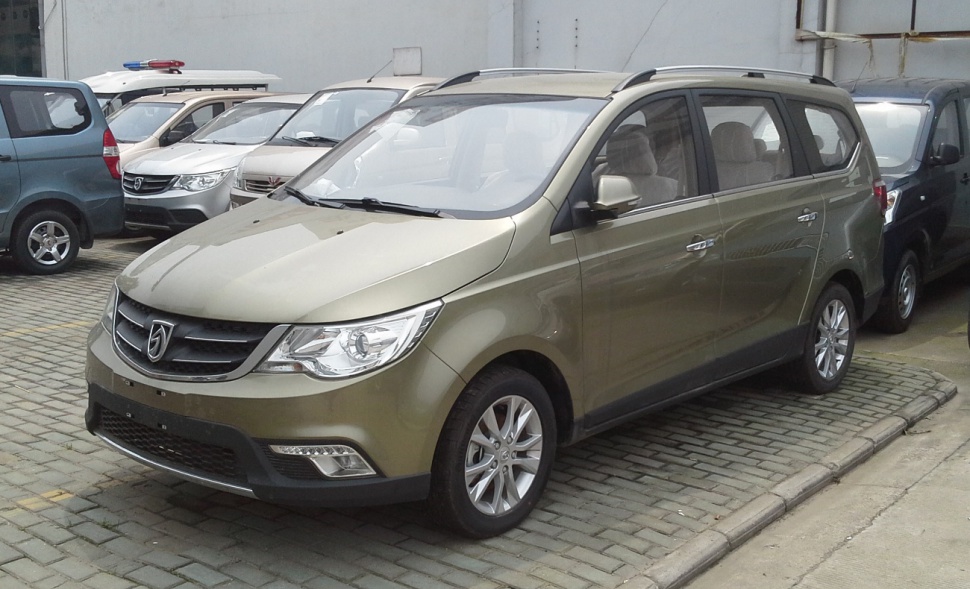 https://totalrenting.es/wp-content/uploads/2022/10/baojun-730-2014-1-5-112-cv-mpv.png