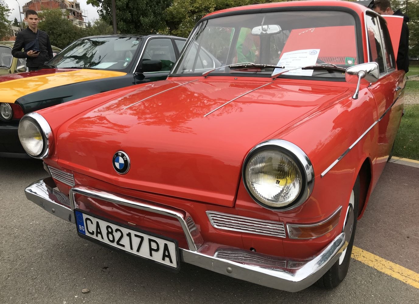 https://totalrenting.es/wp-content/uploads/2022/10/bmw-700-ls-1962-luxus-0-7-30-cv-berlina-2.png