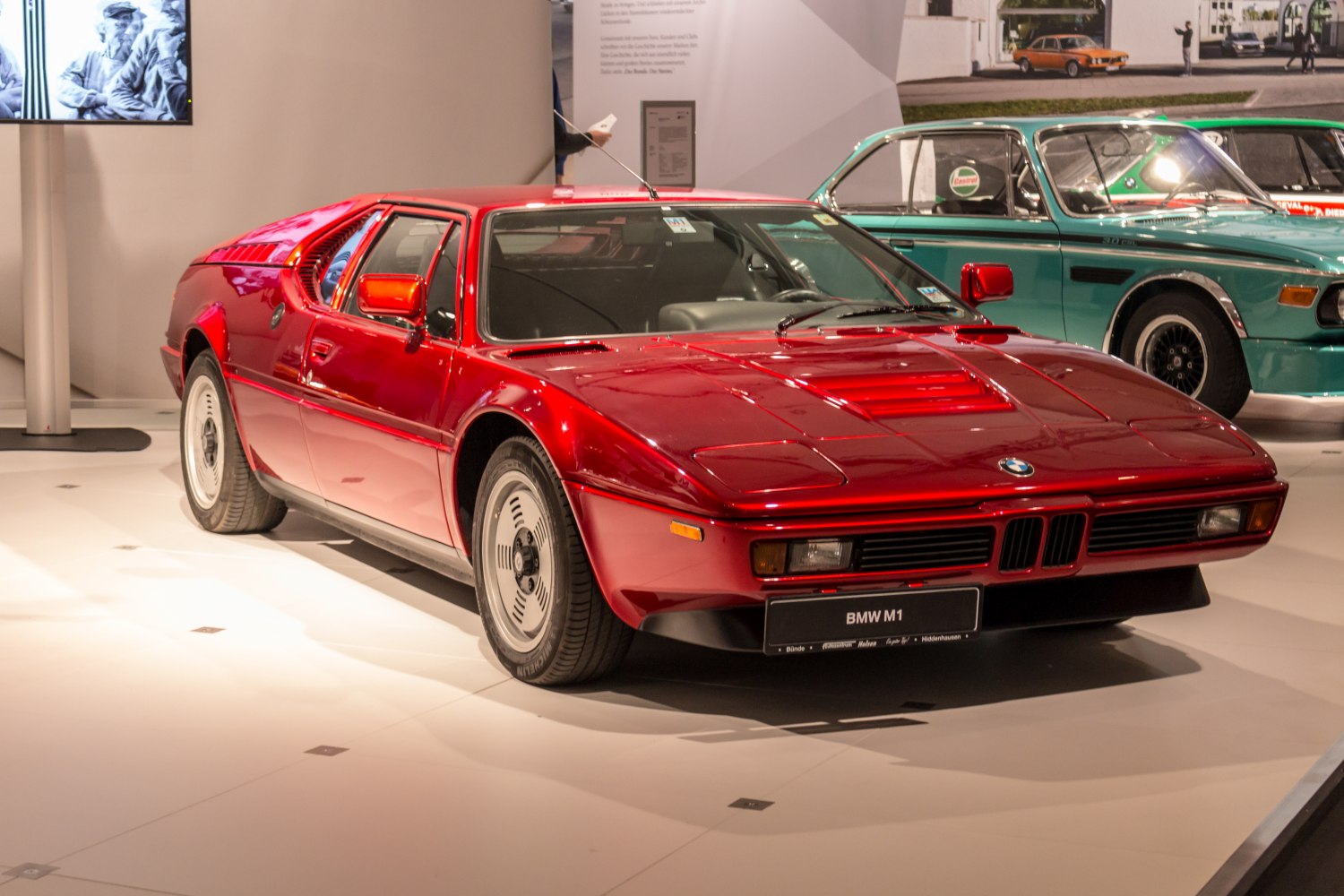 https://totalrenting.es/wp-content/uploads/2022/10/bmw-m1-e26-1978-3-5-277-cv-coupe-13.png