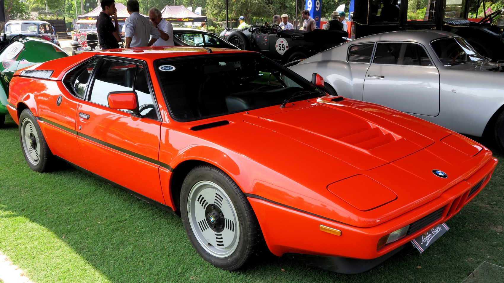 https://totalrenting.es/wp-content/uploads/2022/10/bmw-m1-e26-1978-3-5-277-cv-coupe-4.png