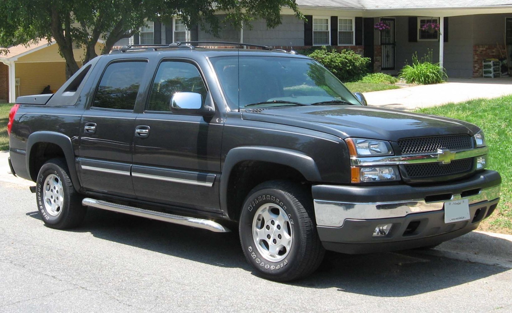 https://totalrenting.es/wp-content/uploads/2022/10/chevrolet-avalanche-2002-5-3-i-v8-294-cv-pick-up.png