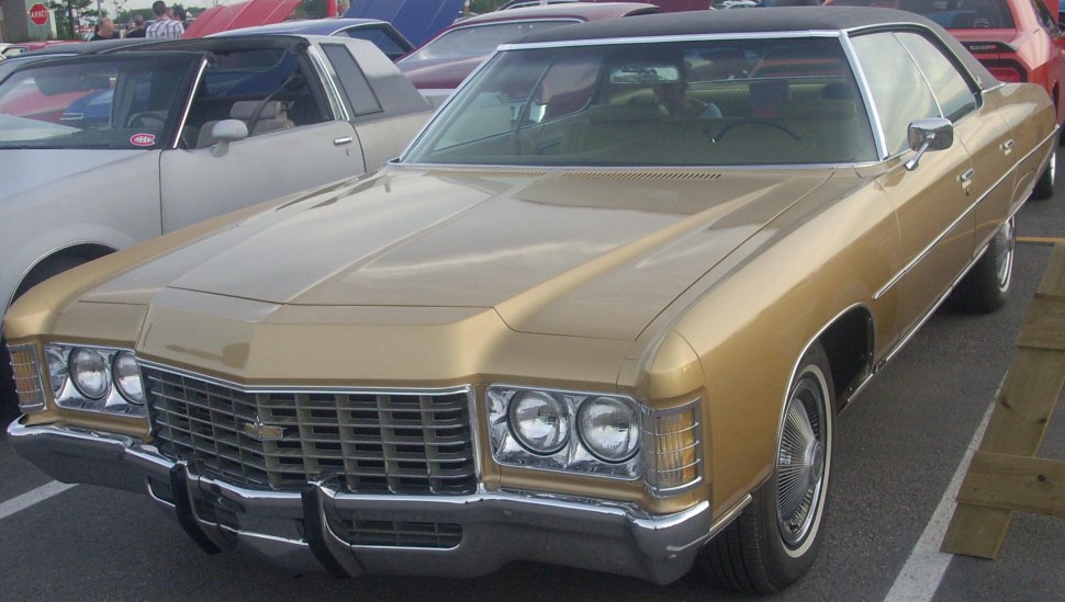 https://totalrenting.es/wp-content/uploads/2022/10/chevrolet-caprice-70-1971-5-0-152-cv-berlina.png