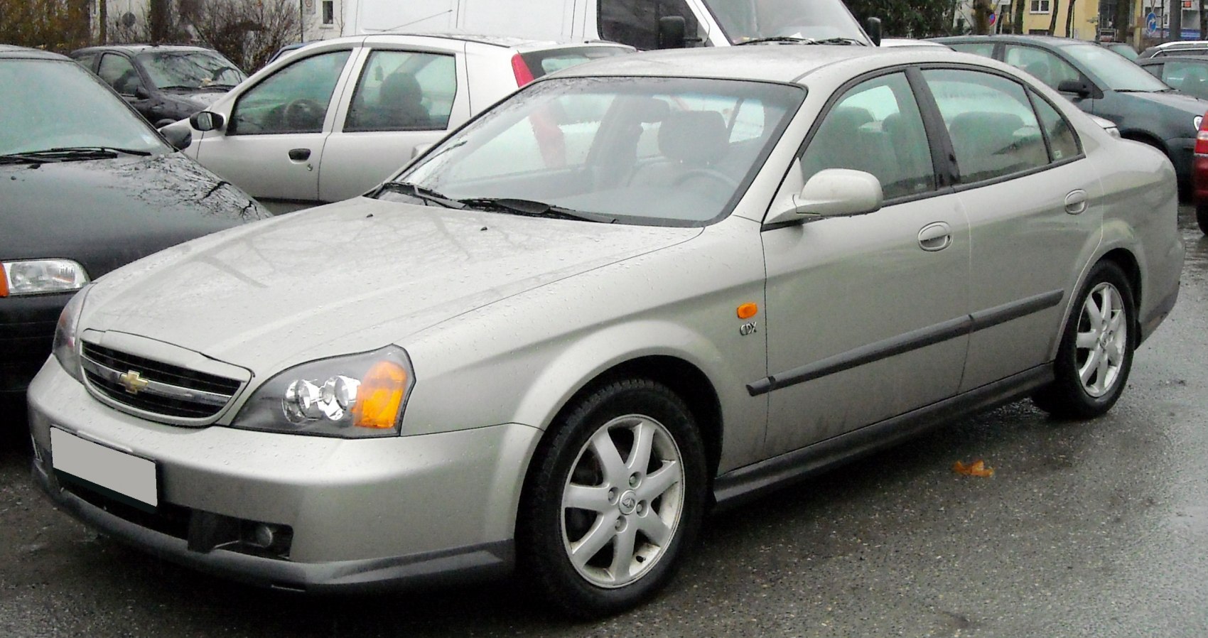 https://totalrenting.es/wp-content/uploads/2022/10/chevrolet-evanda-2004-2-0-i-16v-131-cv-berlina.png