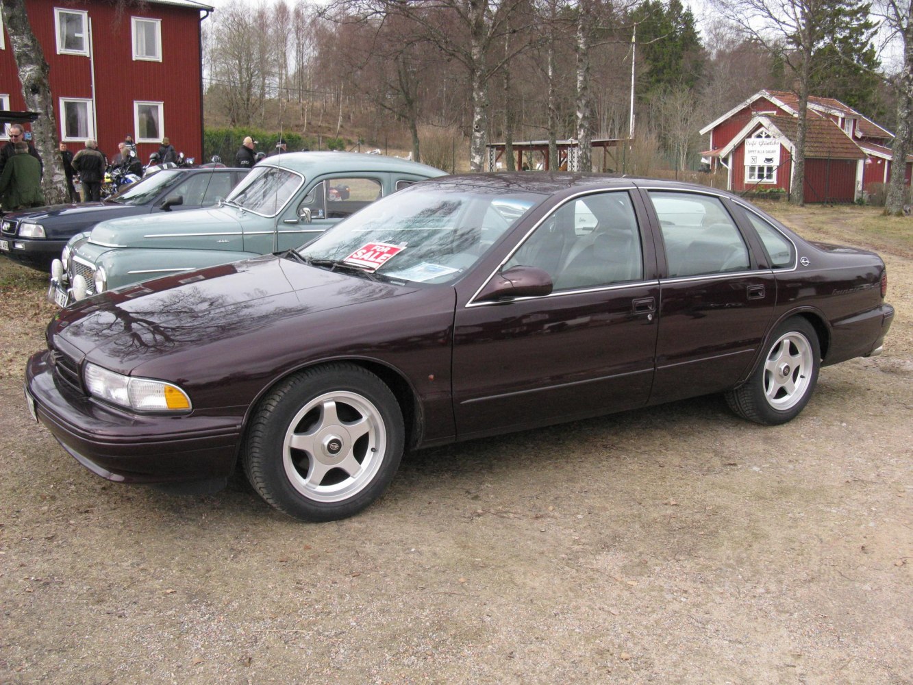 https://totalrenting.es/wp-content/uploads/2022/10/chevrolet-impala-vii-1994-5-7i-264-cv-berlina-1.png