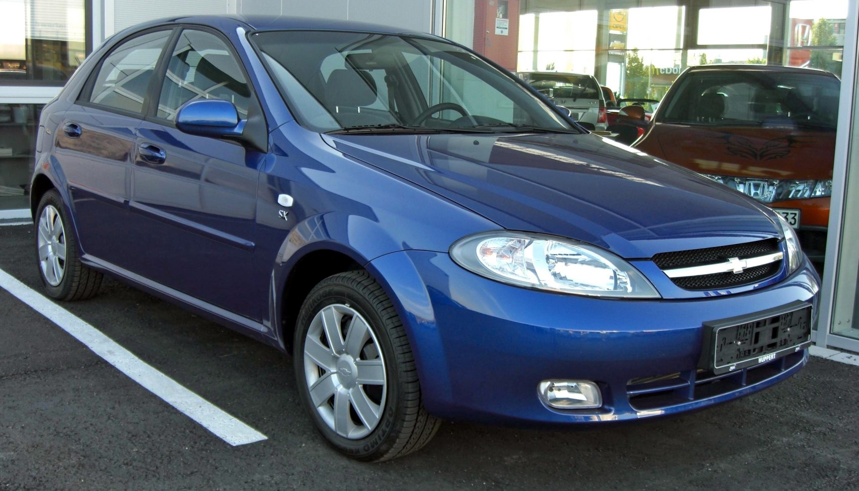 https://totalrenting.es/wp-content/uploads/2022/10/chevrolet-lacetti-hatchback-2004-1-4-i-16v-95-cv-hatchback.png