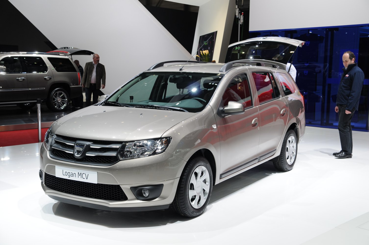 https://totalrenting.es/wp-content/uploads/2022/10/dacia-logan-ii-mcv-2013-1-2-75-cv-ranchera.png