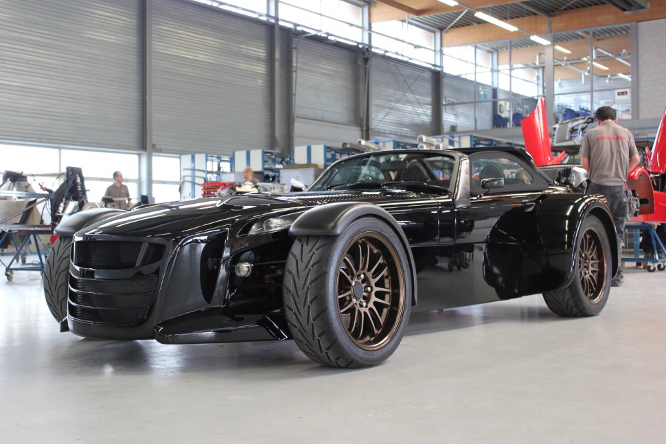 https://totalrenting.es/wp-content/uploads/2022/10/donkervoort-d8-gto-2016-gto-invdividual-series-2-5-tfsi-435-cv-roadster.png