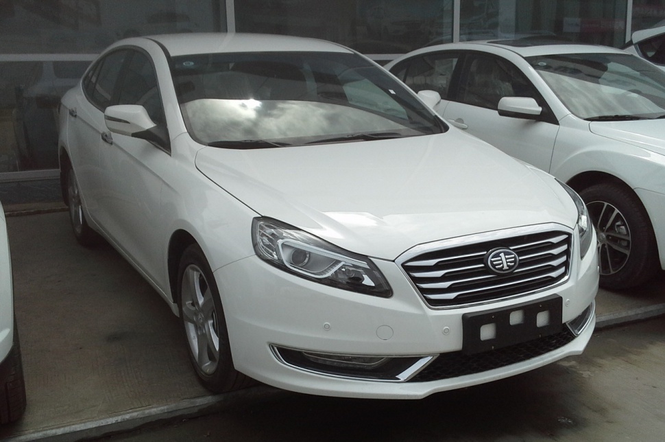 https://totalrenting.es/wp-content/uploads/2022/10/faw-besturn-b70-ii-2014-2-0-147-cv-berlina-3.png