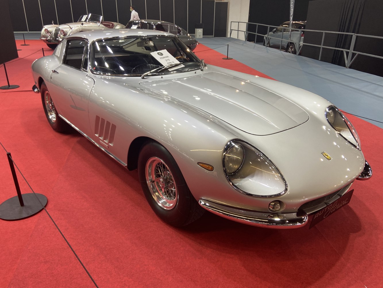 https://totalrenting.es/wp-content/uploads/2022/10/ferrari-275-gtb-1964-gtb-4-3-3-v12-300-cv-coupe.png