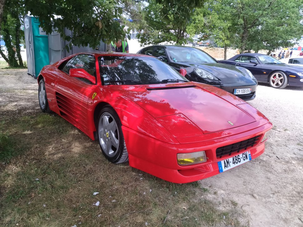 https://totalrenting.es/wp-content/uploads/2022/10/ferrari-348-tb-1990-3-4-v8-300-cv-coupe.png