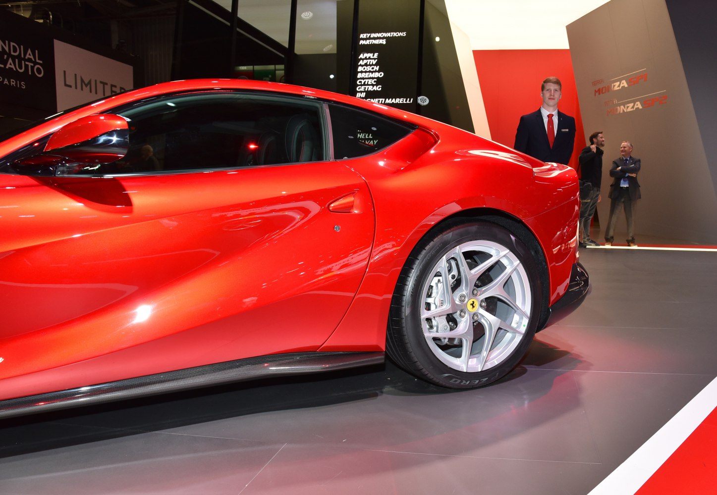 https://totalrenting.es/wp-content/uploads/2022/10/ferrari-812-superfast-2018-6-5-v12-800-cv-dct-coupe-7.png