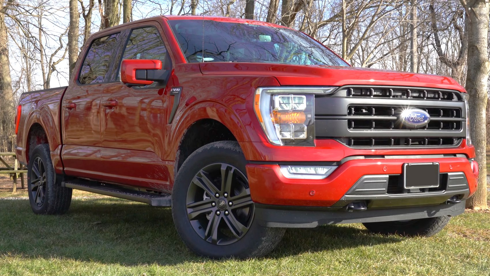 https://totalrenting.es/wp-content/uploads/2022/10/ford-f-series-f-150-xiv-supercrew-2021-raptor-r-5-2-v8-700-cv-4x4-automatic-pick-up.png