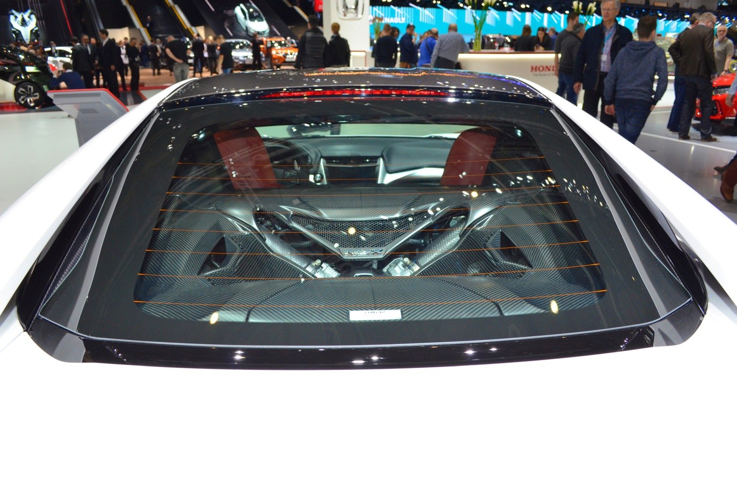 https://totalrenting.es/wp-content/uploads/2022/10/honda-nsx-ii-coupe-2016-3-5-i-vtec-bi-turbo-v6-581-cv-hybrid-awd-automatic-coupe-22.png