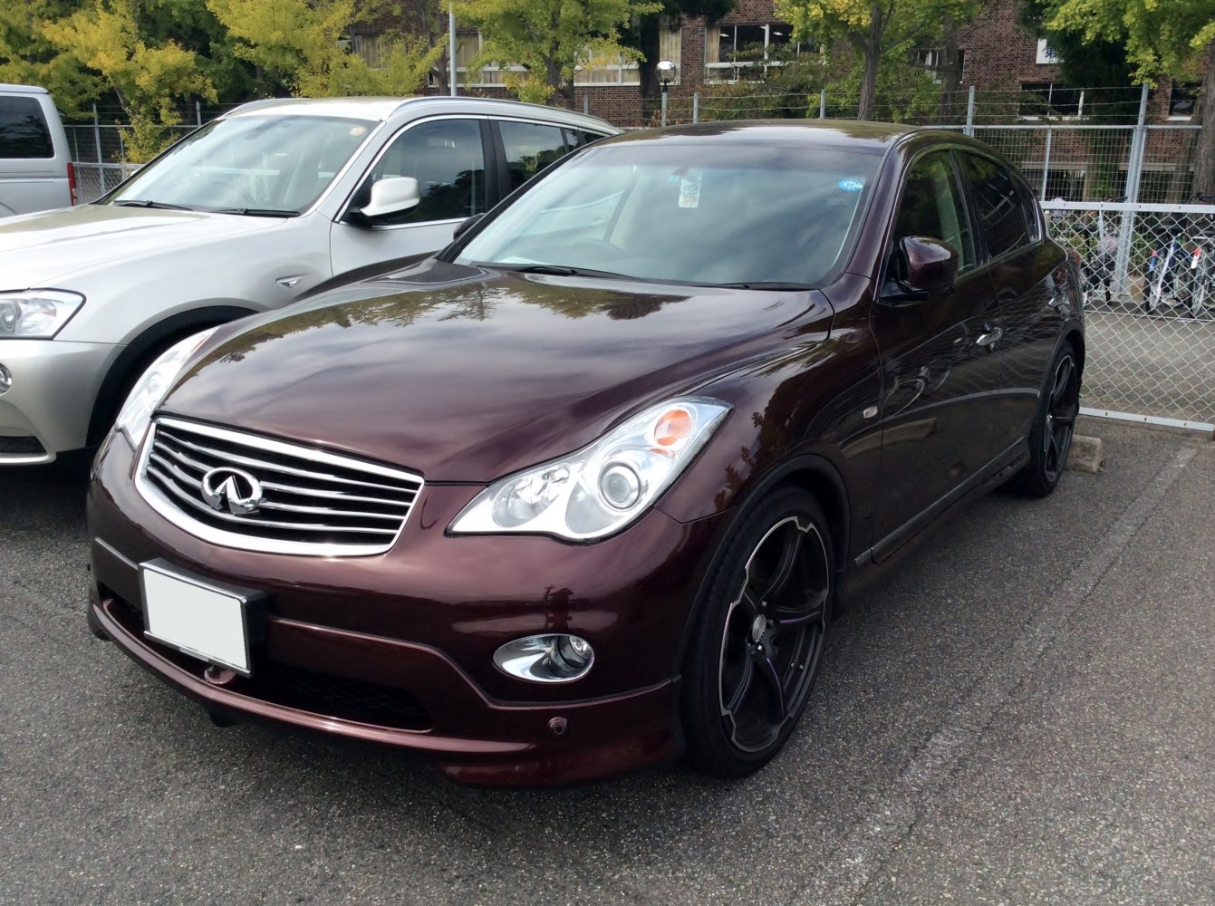 https://totalrenting.es/wp-content/uploads/2022/10/infiniti-qx50-i-2014-3-0d-v6-238-cv-awd-automatic-suv.png