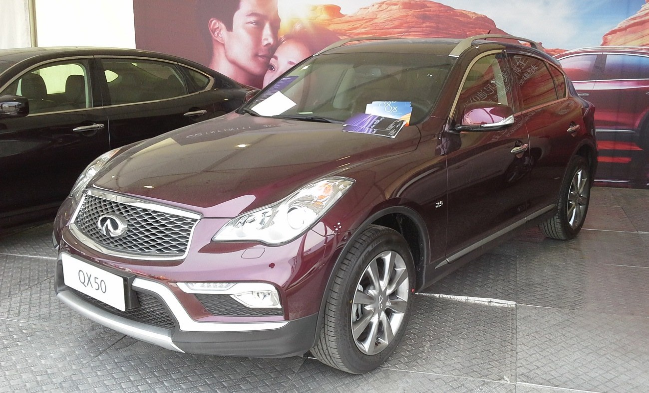 https://totalrenting.es/wp-content/uploads/2022/10/infiniti-qx50-i-facelift-2015-2015-2-5-v6-222-cv-awd-automatic-suv.png