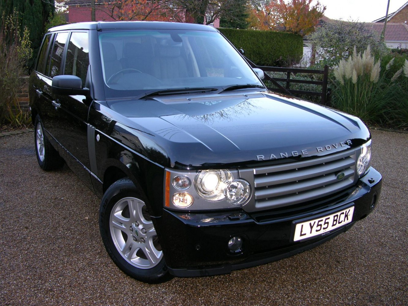 https://totalrenting.es/wp-content/uploads/2022/10/land-rover-range-rover-iii-facelift-2005-2005-3-6-tdv8-271-cv-awd-automatic-suv.png