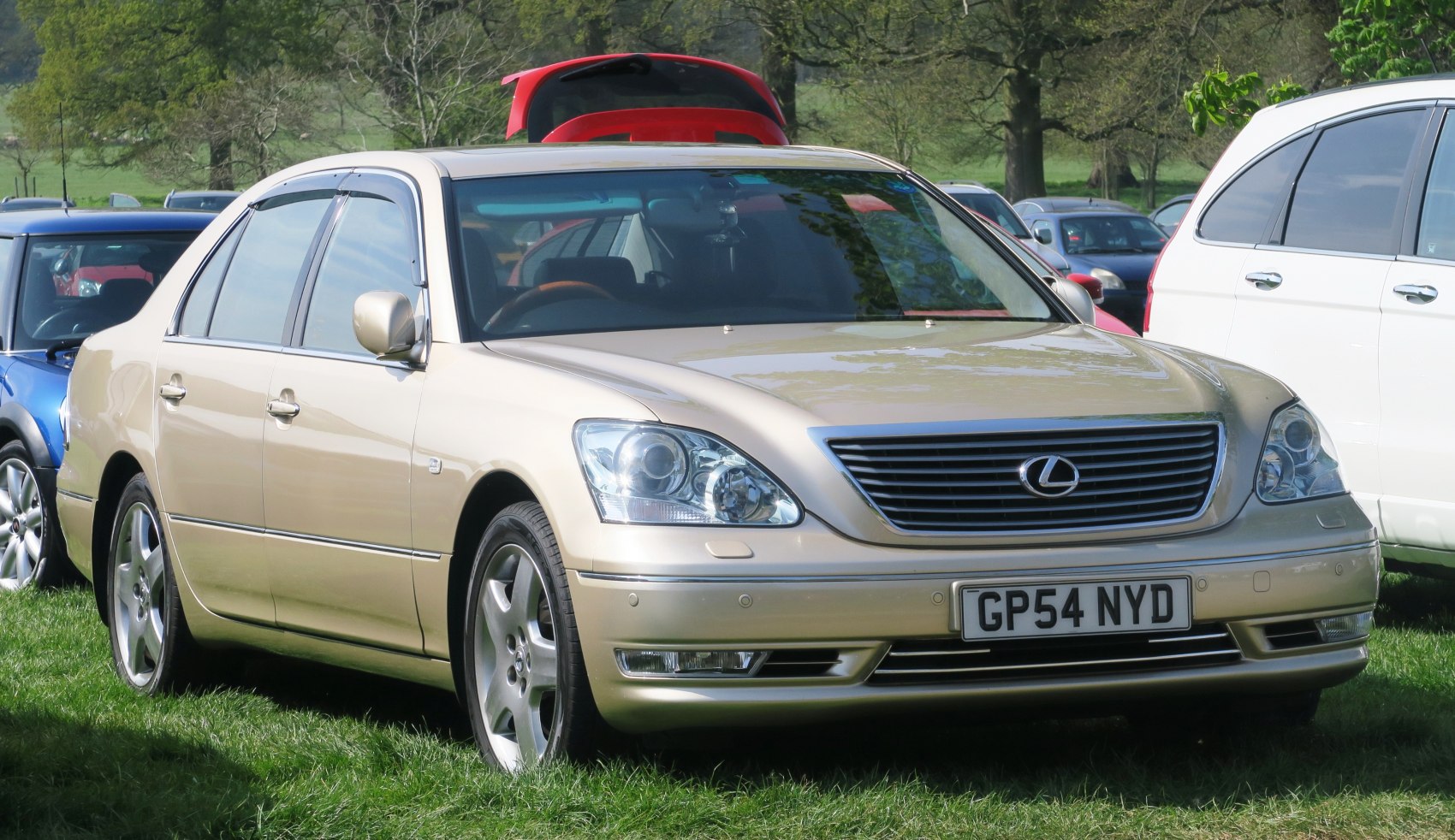 https://totalrenting.es/wp-content/uploads/2022/10/lexus-ls-iii-facelift-2004-2004-430-v8-282-cv-automatic-berlina.png