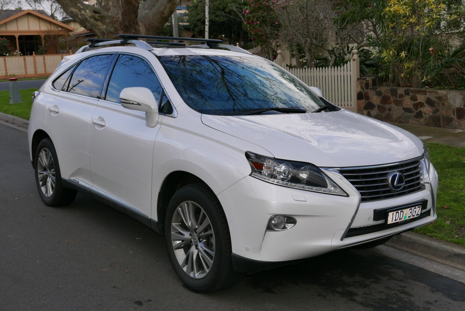 https://totalrenting.es/wp-content/uploads/2022/10/lexus-rx-iii-facelift-2012-2012-270-188-cv-automatic-suv.png
