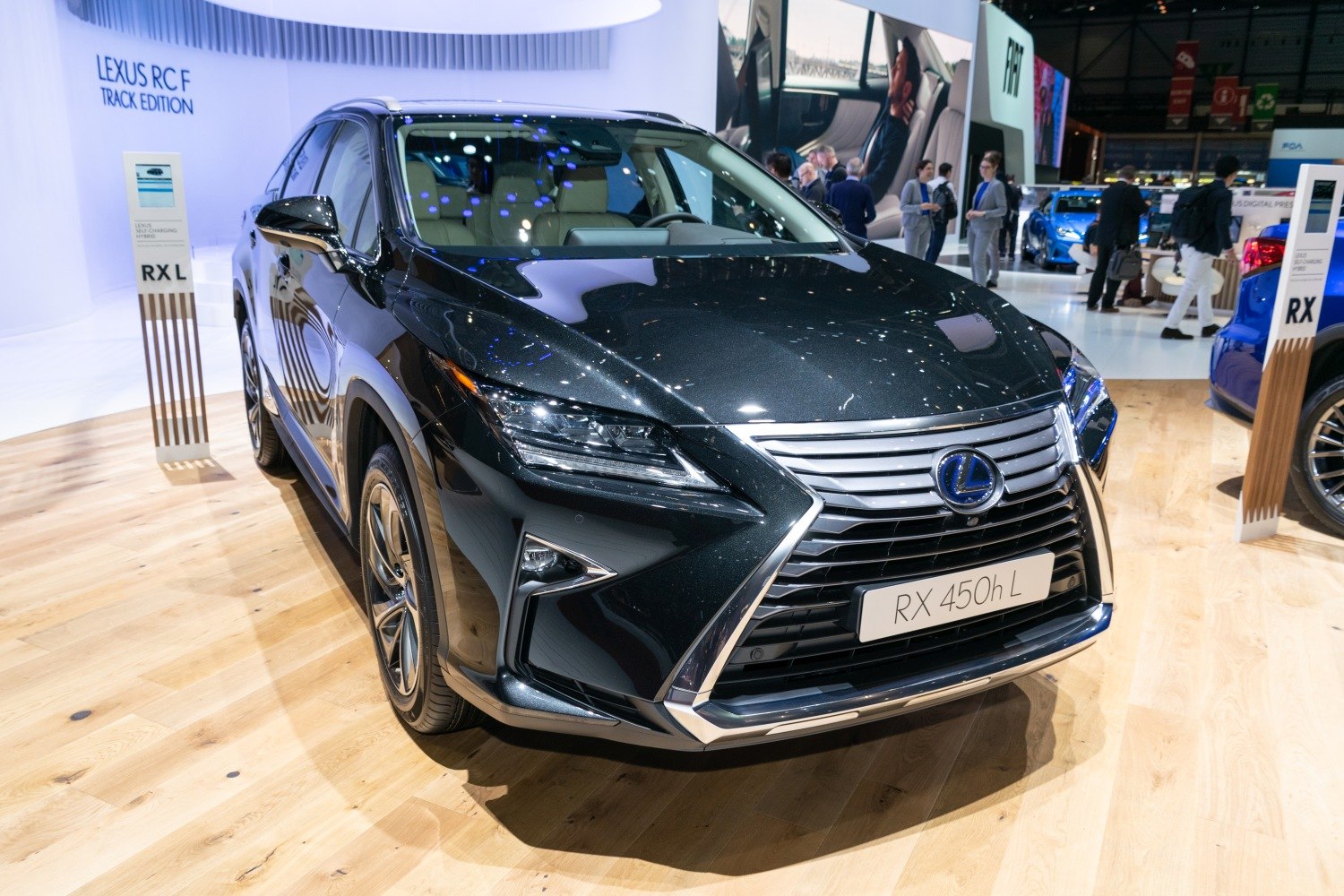 https://totalrenting.es/wp-content/uploads/2022/10/lexus-rx-iv-2016-200t-238-cv-automatic-suv.png