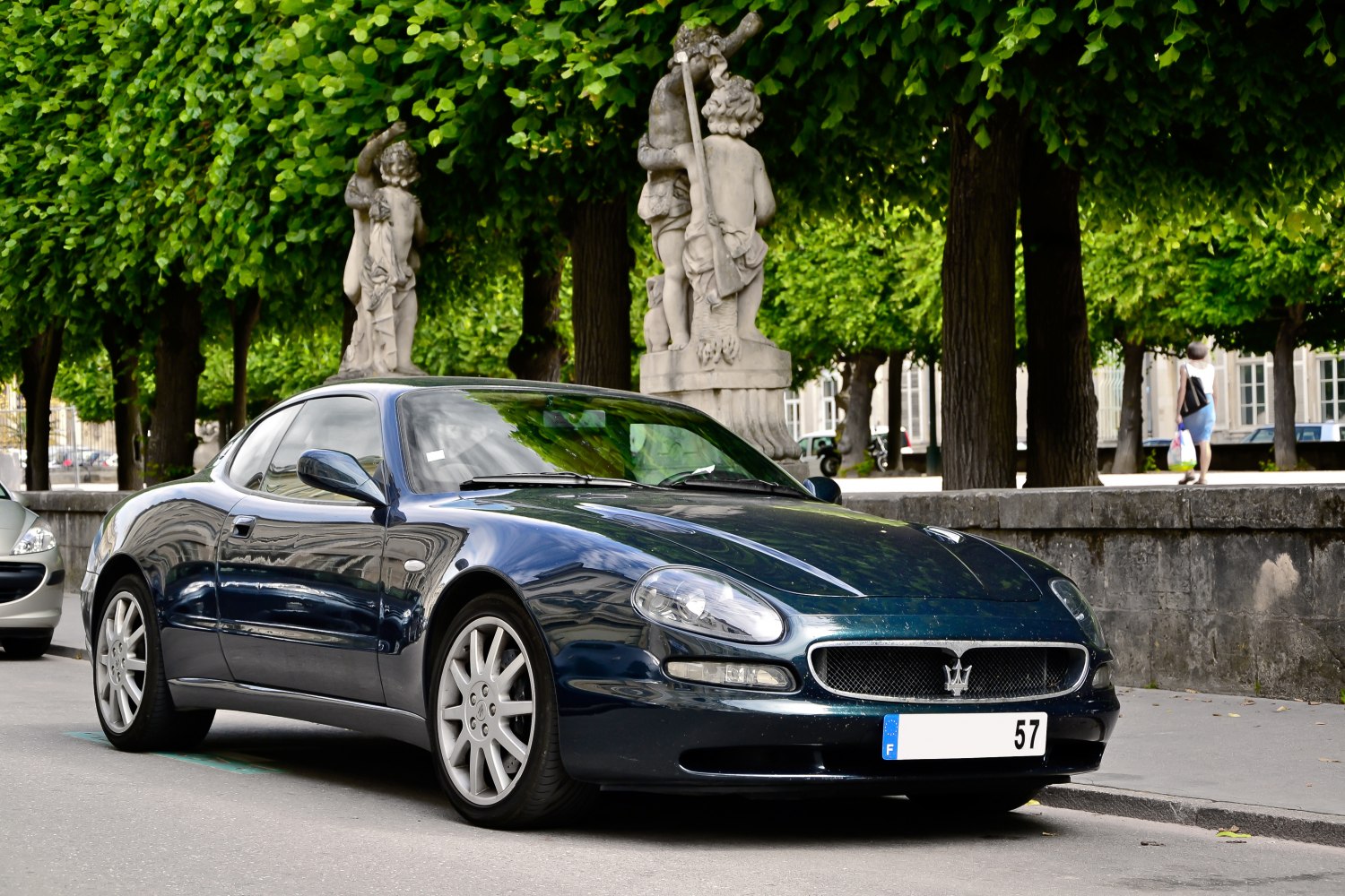 https://totalrenting.es/wp-content/uploads/2022/10/maserati-3200-gt-1998-3-2-biturbo-v8-32v-370-cv-coupe-4.png