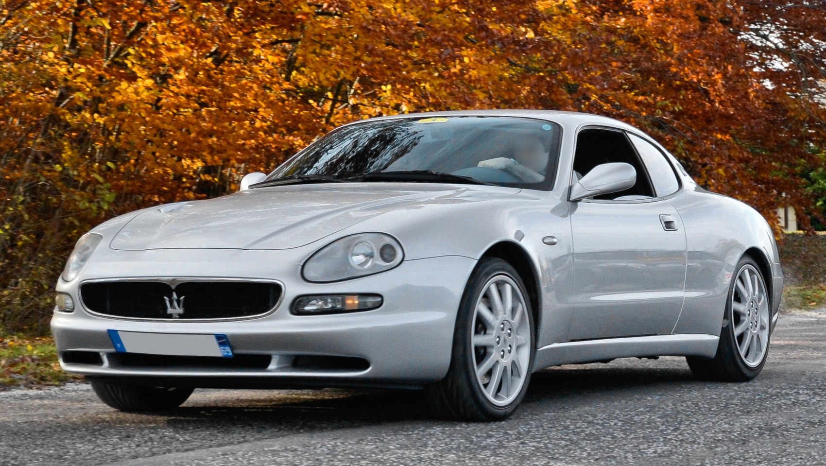 https://totalrenting.es/wp-content/uploads/2022/10/maserati-3200-gt-1998-3-2-biturbo-v8-32v-370-cv-coupe.png