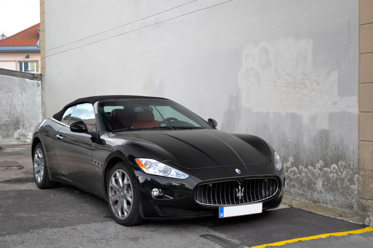 https://totalrenting.es/wp-content/uploads/2022/10/maserati-grancabrio-2010-4-7-440-cv-cabriolet.png