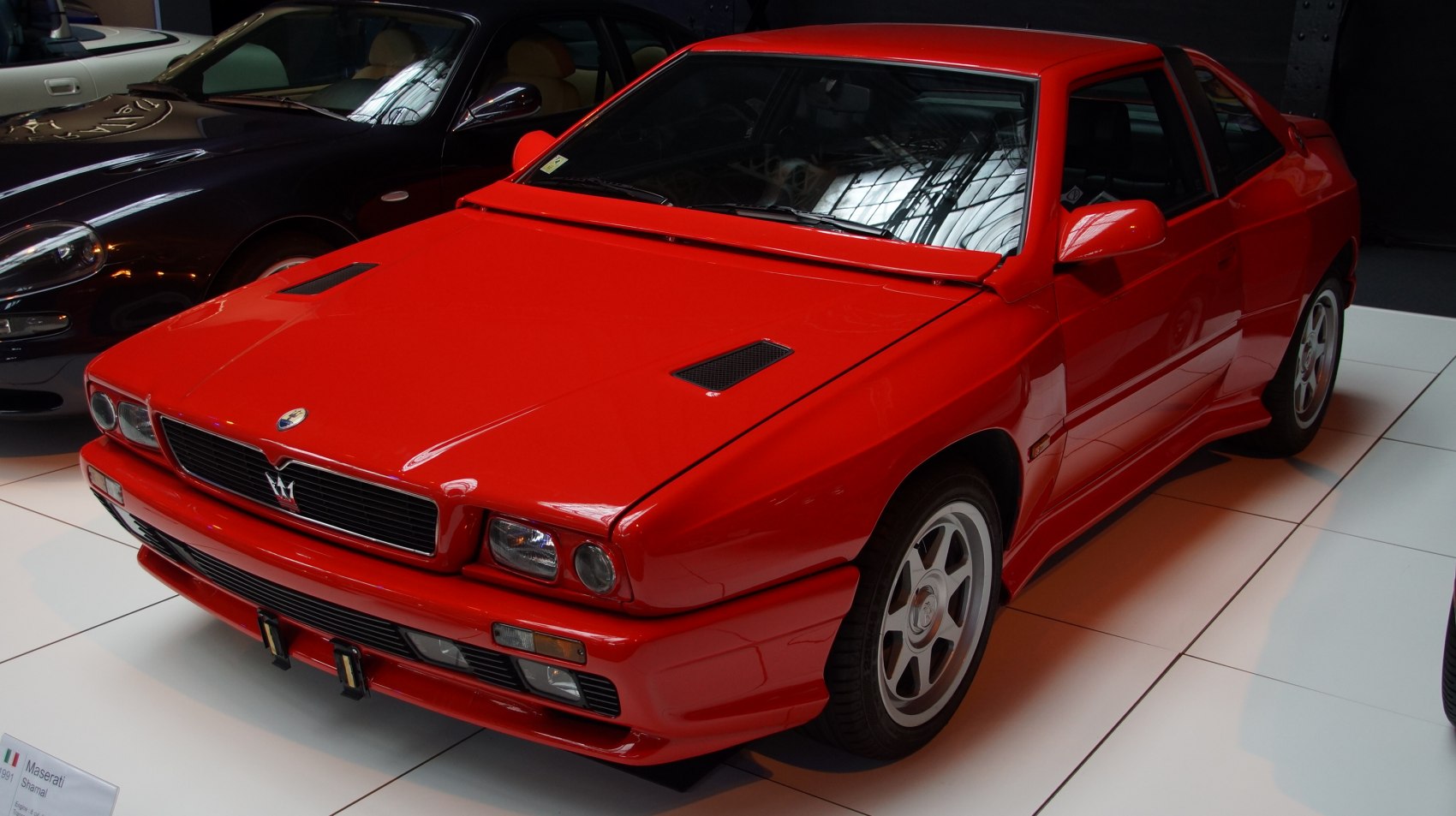 https://totalrenting.es/wp-content/uploads/2022/10/maserati-shamal-1990-3-2-i-v8-32v-326-cv-coupe-1.png