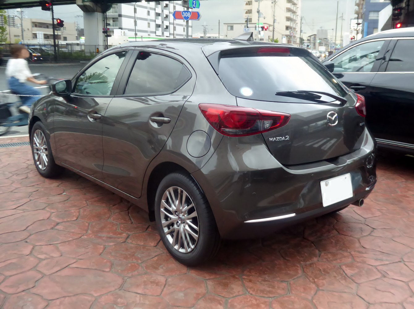 https://totalrenting.es/wp-content/uploads/2022/10/mazda-2-iii-dj-facelift-2019-2020-1-5-skyactiv-g-75-cv-hatchback.png