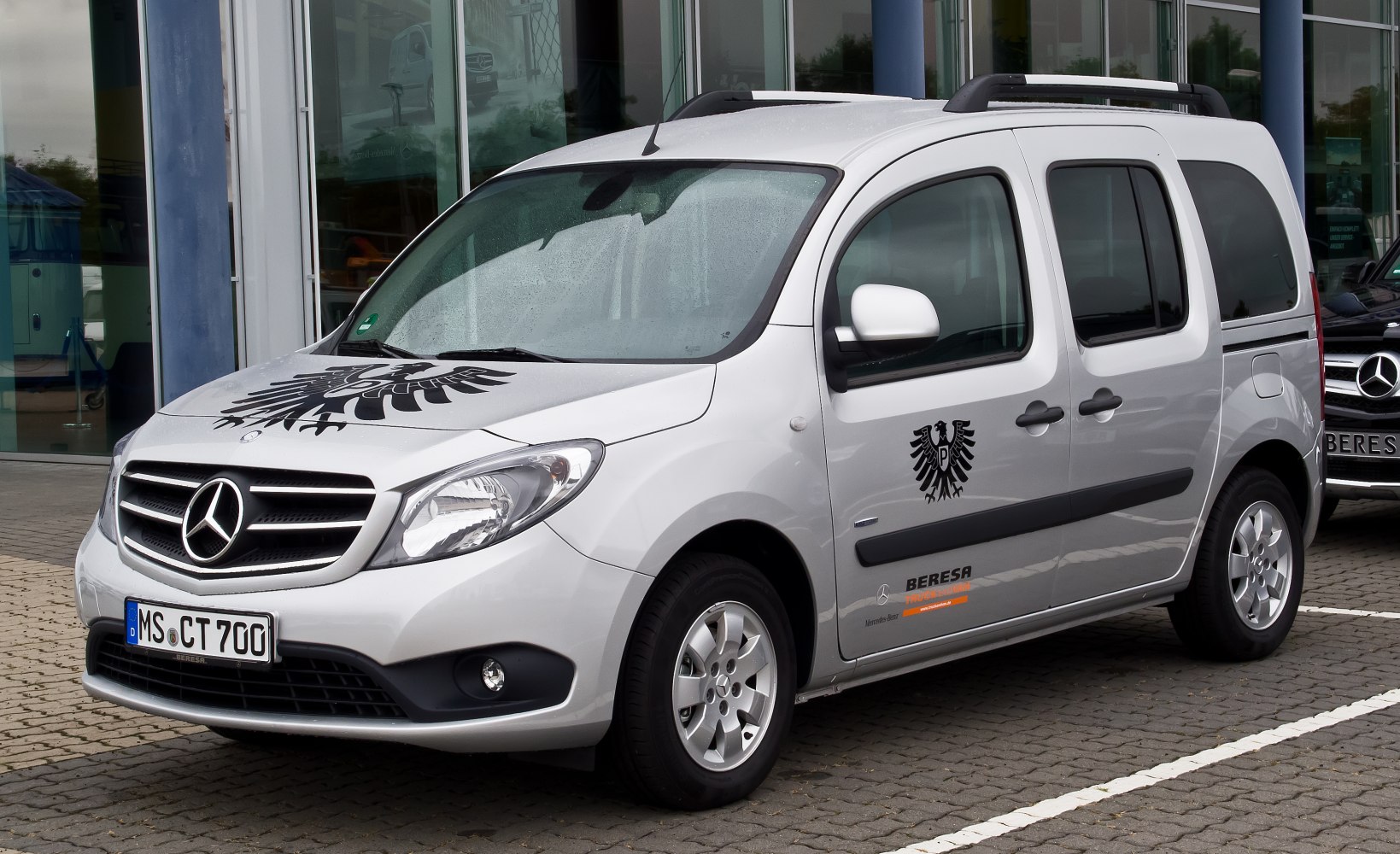https://totalrenting.es/wp-content/uploads/2022/10/mercedes-benz-citan-tourer-long-w415-2012-108-cdi-75-cv-blueefficiency-minivan.png
