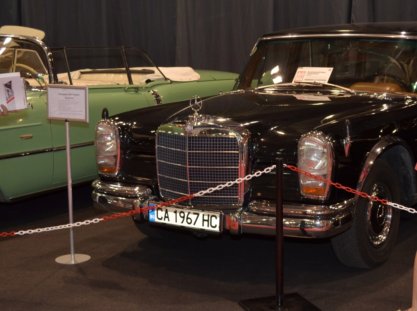https://totalrenting.es/wp-content/uploads/2022/10/mercedes-benz-w100-pullman-1964-600-v8-250-cv-automatic-berlina-5.png