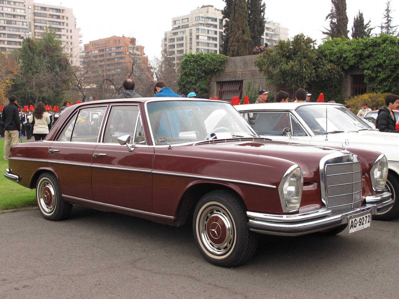 https://totalrenting.es/wp-content/uploads/2022/10/mercedes-benz-w108-1965-250-s-130-cv-berlina.png