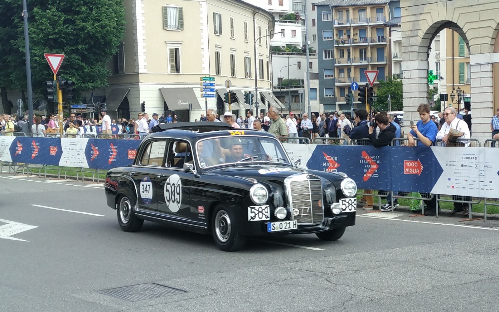 https://totalrenting.es/wp-content/uploads/2022/10/mercedes-benz-w180-i-sedan-1954-220-a-85-cv-berlina-1.png
