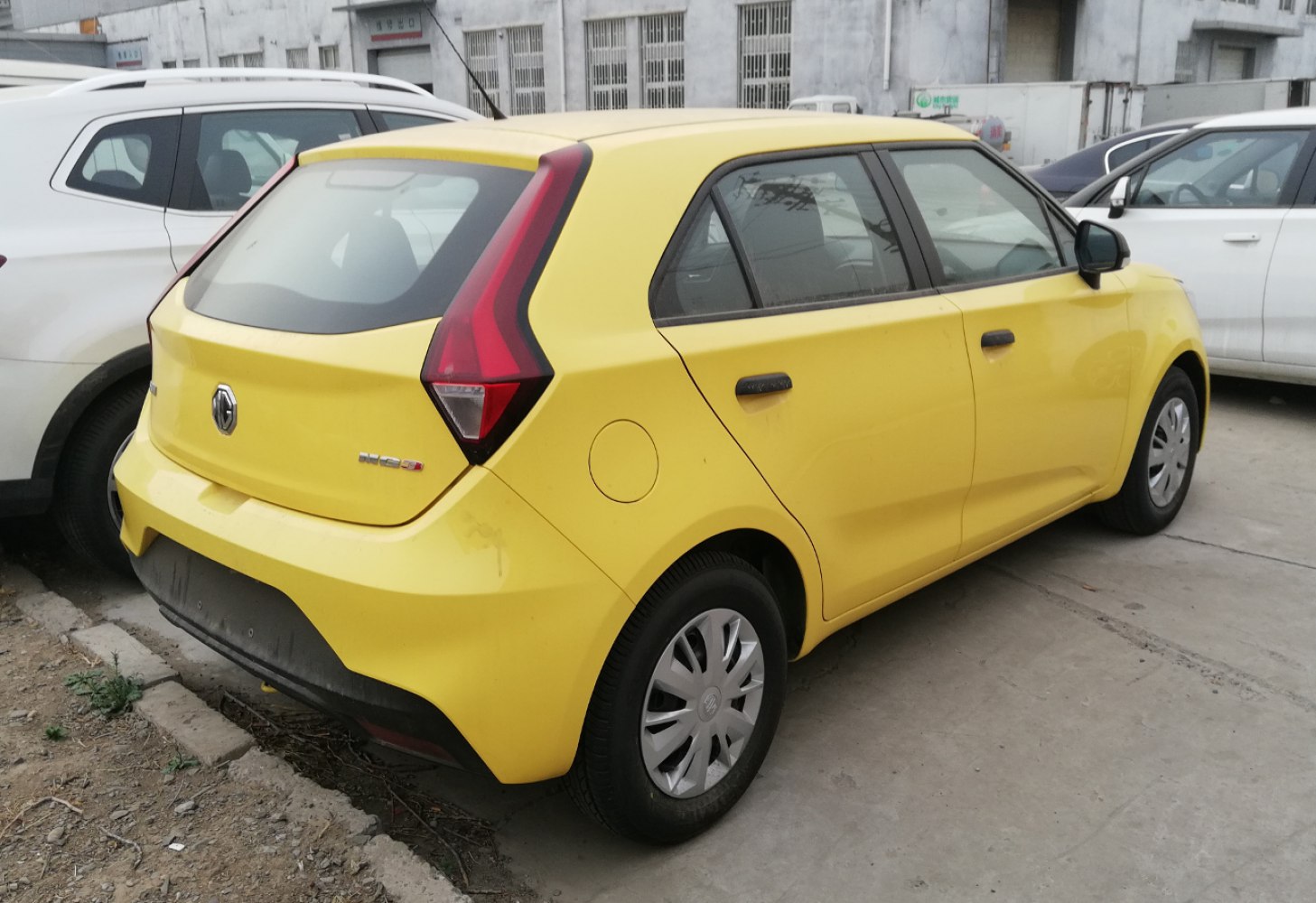 https://totalrenting.es/wp-content/uploads/2022/10/mg-mg3-ii-facelift-2018-2018-1-5-vti-tech-106-cv-hatchback-1.png