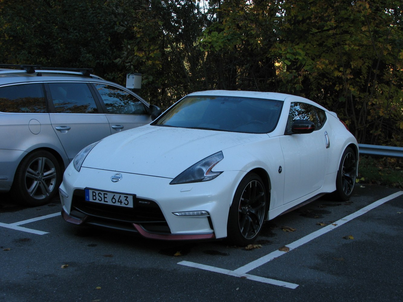 https://totalrenting.es/wp-content/uploads/2022/10/nissan-370z-nismo-facelift-2018-2018-3-7-v6-350-cv-coupe-4.png